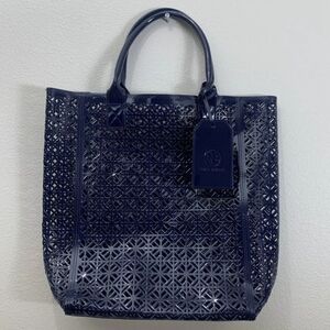 👀Tory Burch perforated PVC patent vegan navy blue weekender tote